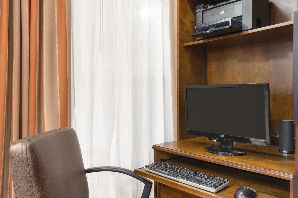 Country Inn & Suites By Radisson, Kansas City At Village West, Ks Bonner Springs Esterno foto