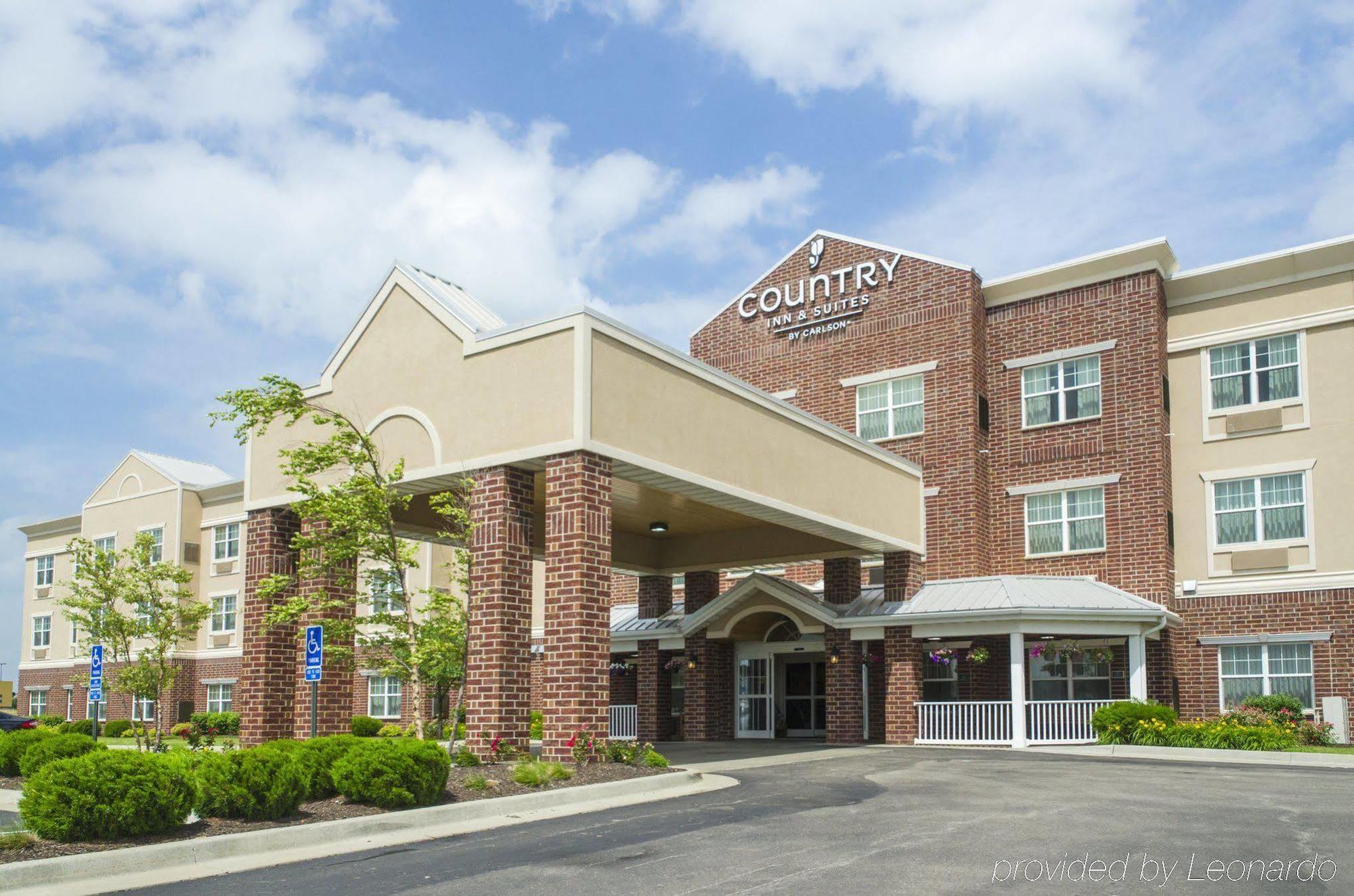 Country Inn & Suites By Radisson, Kansas City At Village West, Ks Bonner Springs Esterno foto